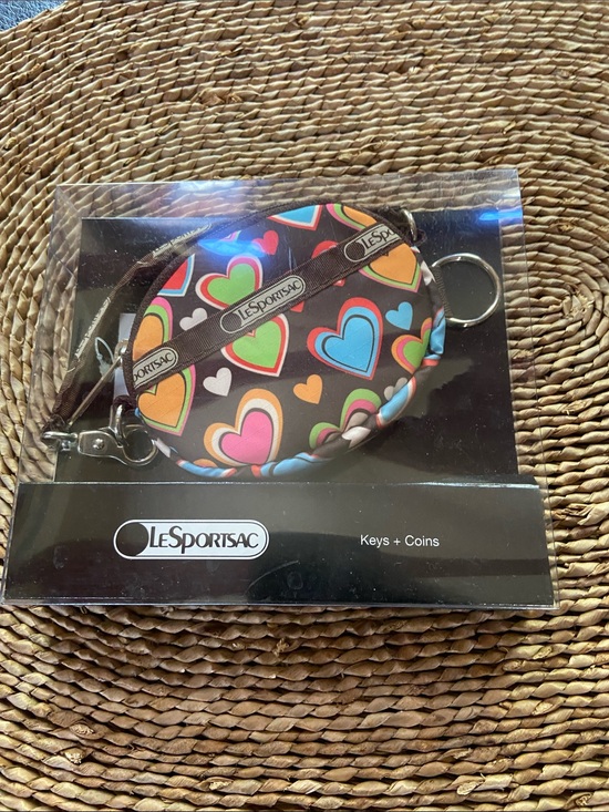 Lesportsac Accessories - LeSportsac Keys + Coin Pouch with Multicolor Heart Print